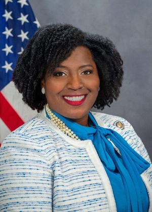 Joanna E. Mcclinton