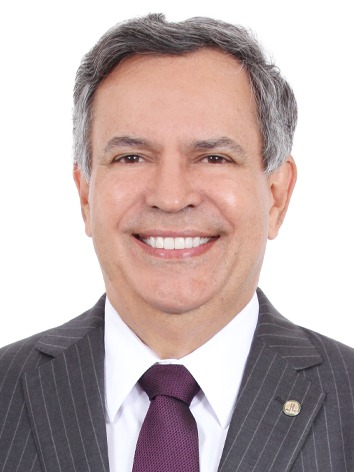 Junior Felix De Almeida Mendonça