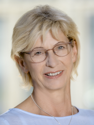 Christina Weng