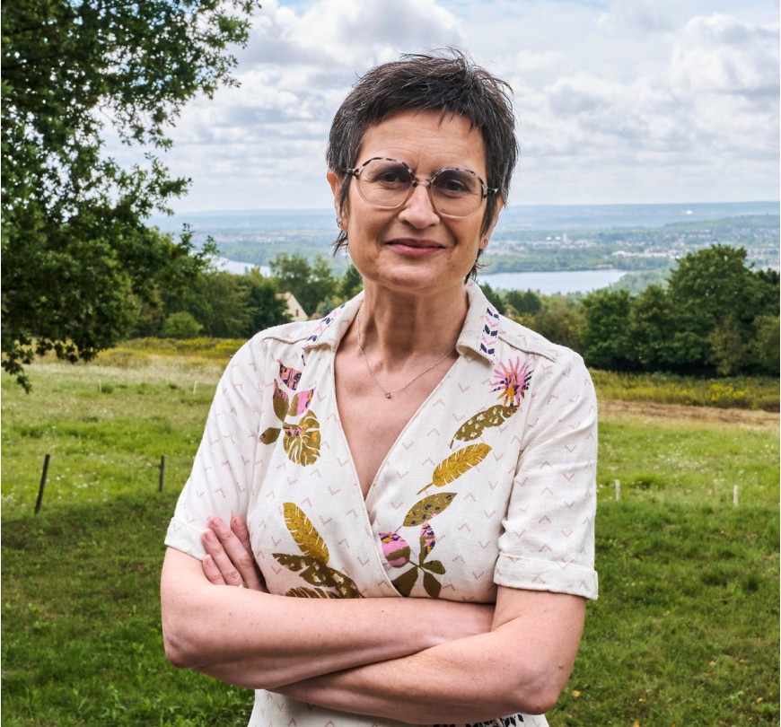 Ghislaine Senée