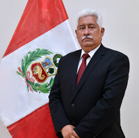 Luis Jesús Flores Solís