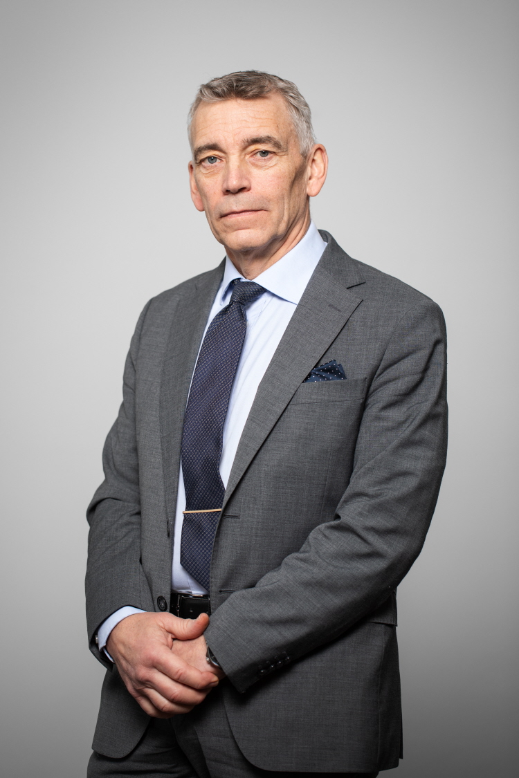 Eric M. Runesson