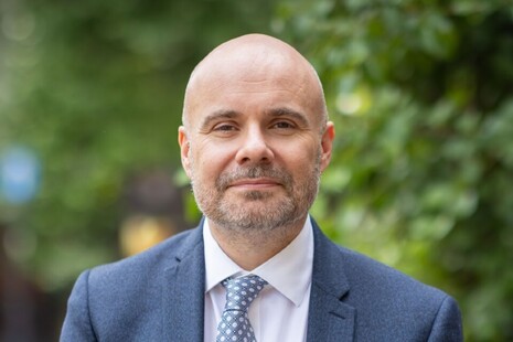 Duncan Burton