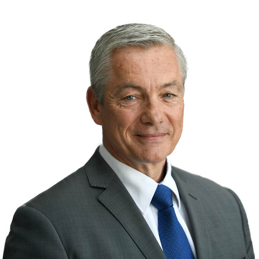 Jelte E. Van Wieren