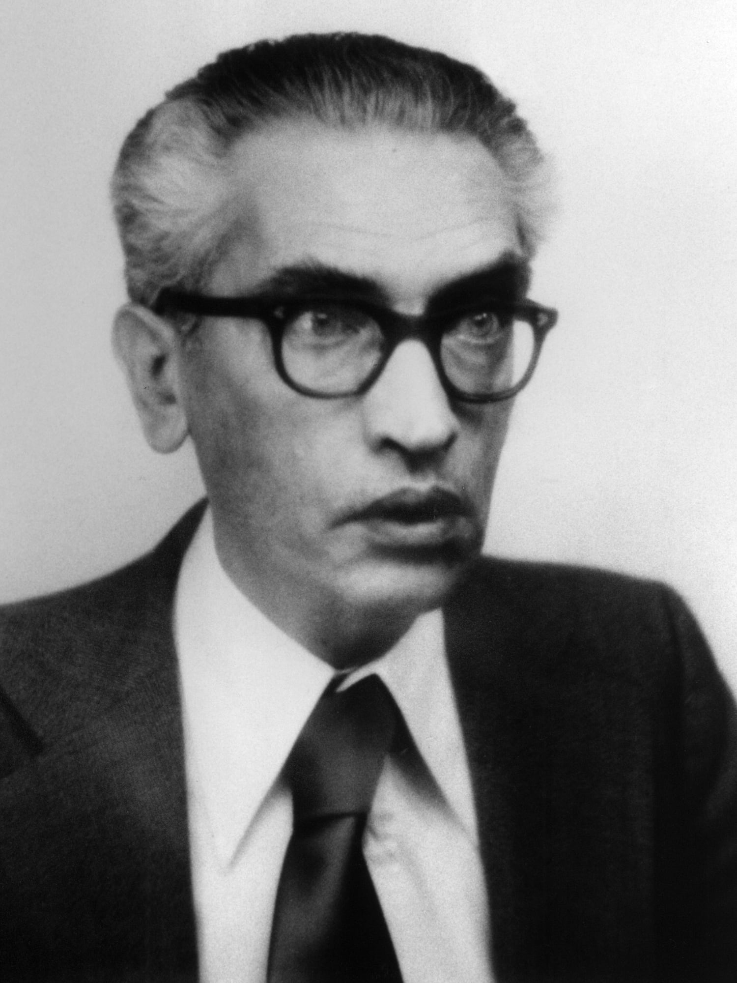 António Luís Correia Da Costa Mesquita