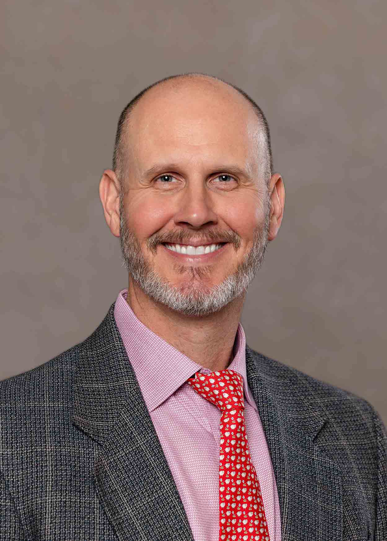 Charles W Lucking