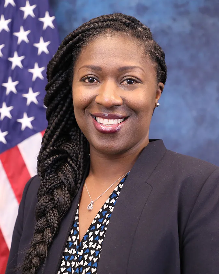 Nickema Carter