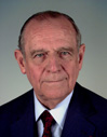 Raymond Barre
