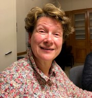 Christine De Neuville