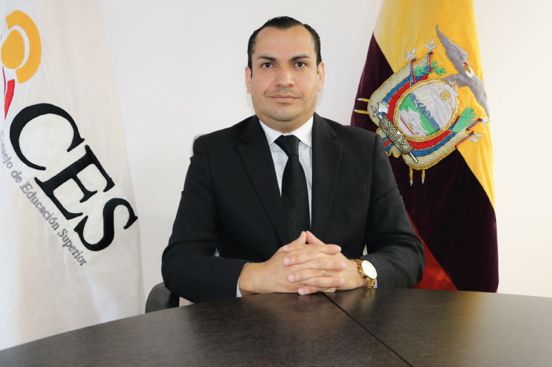 Paúl Emilio Prado Chiriboga
