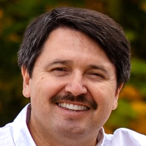 Renán Cabezas Arroyo