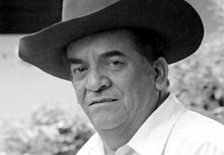 Roberto Suazo Córdova