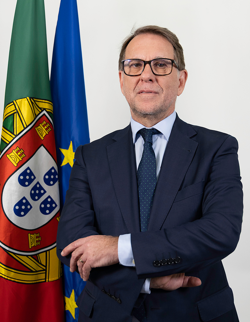 Luís Neves