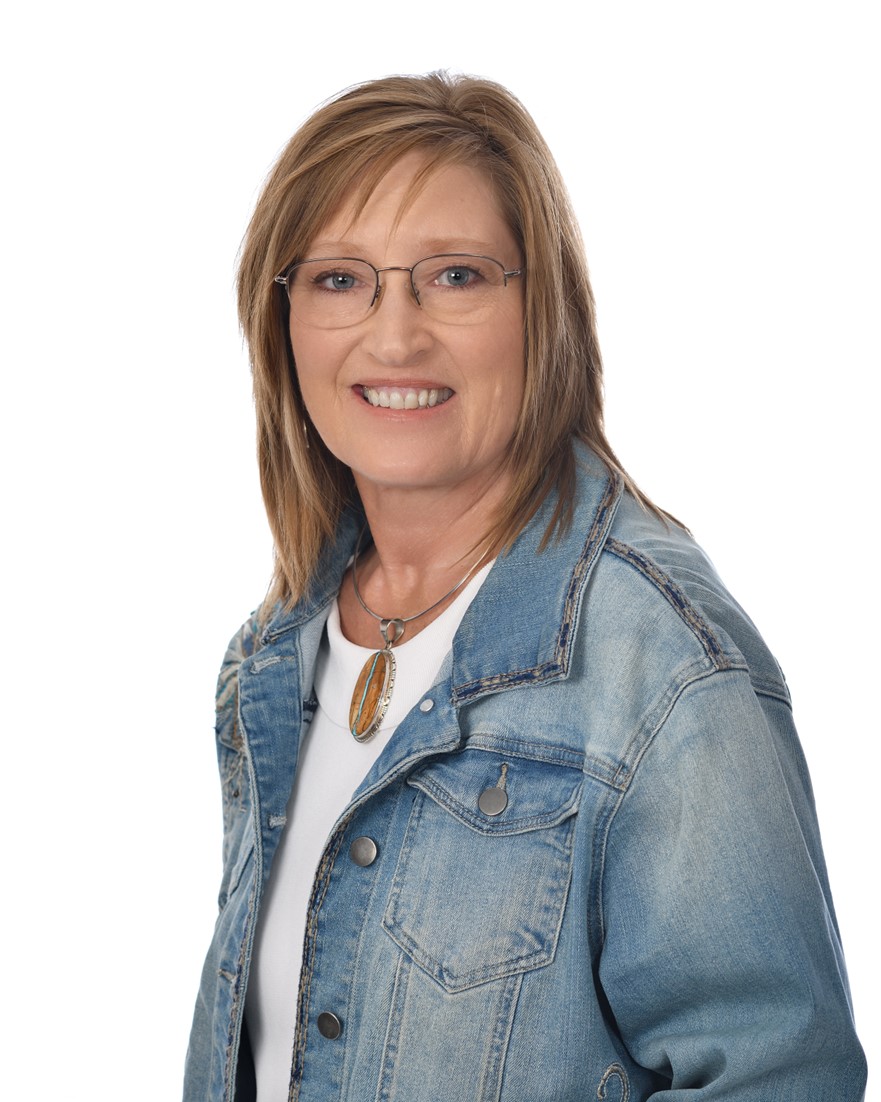 Debbie Churchill