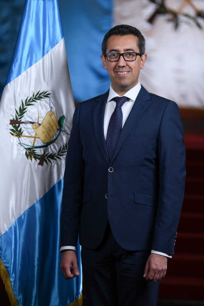 Jonathan Menkos