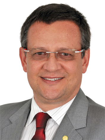 Luiz Roberto De Albuquerque