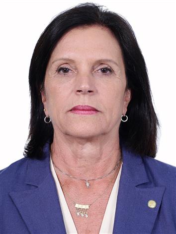 Angela Regina Heinzen Amin Helou
