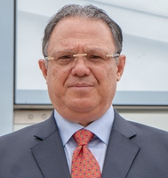 Carlos Fernando Mesía Ramirez