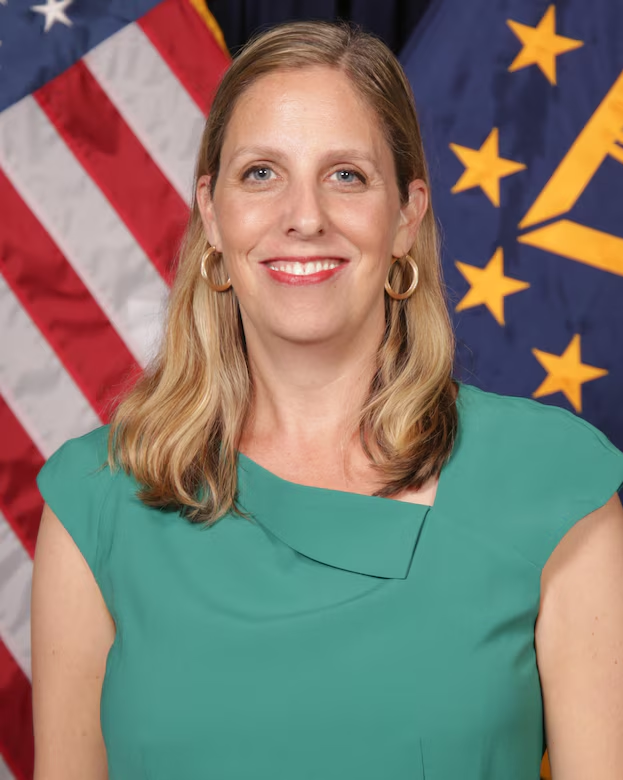 Beth Schiavino-Narvaez