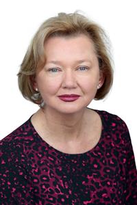 Anna Perry