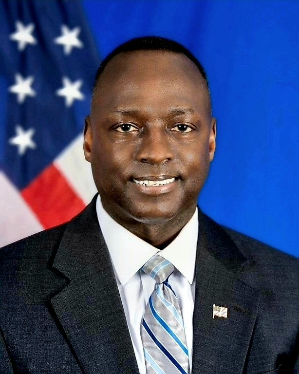 Junior Jimmy L Hall