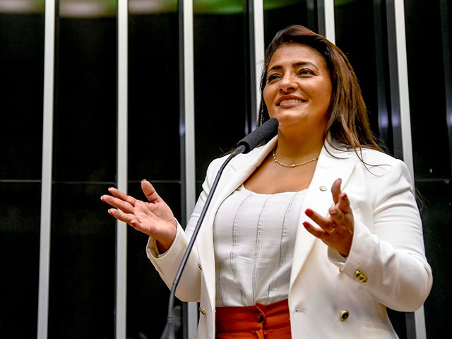 Eliane De Sousa Alves Machado