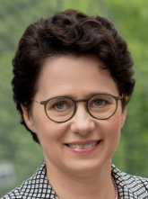 Marion Gentges