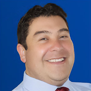 Helmuth Martínez Llancapán