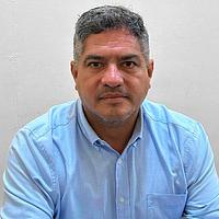 Santiago Luis Vela Del águila