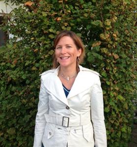 Alison Milton
