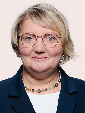 Katja Mast