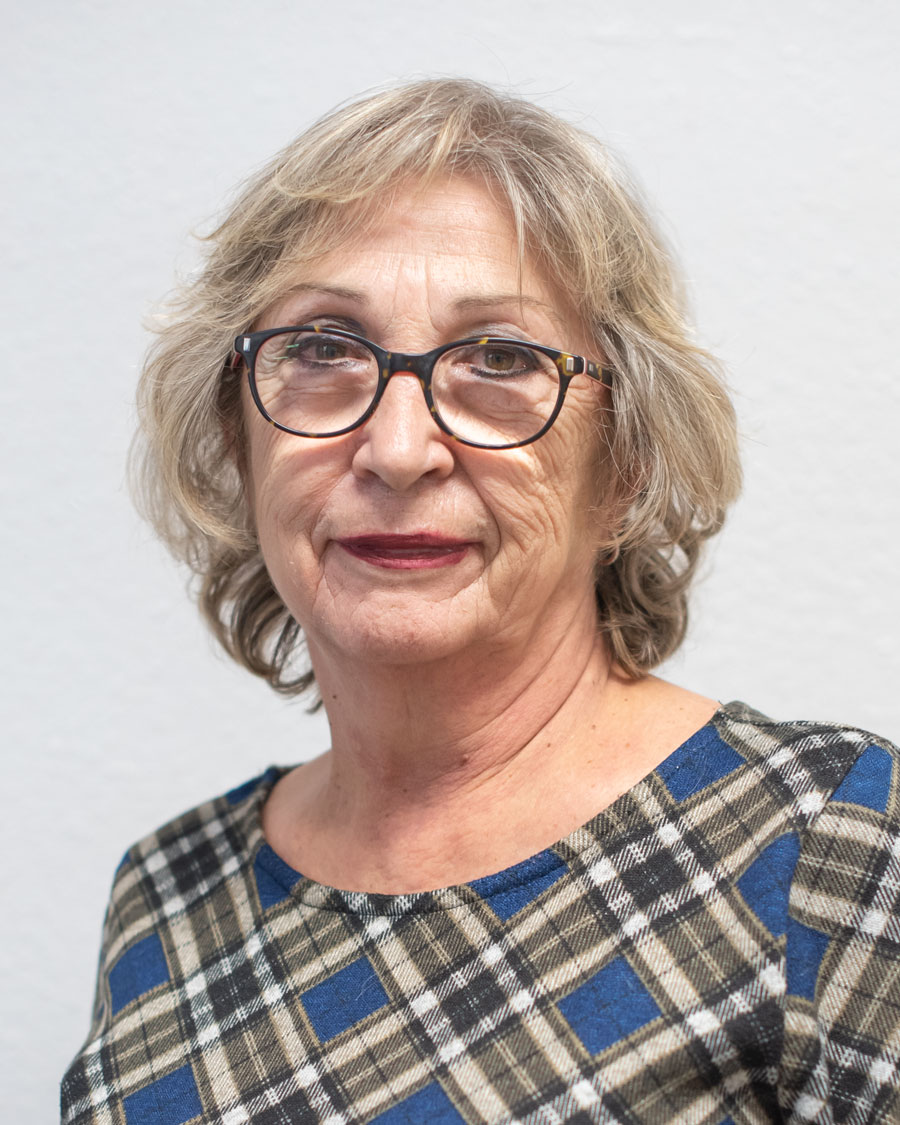 Elena Bazos Aznar