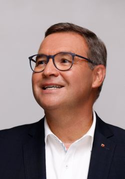 Horst Gies