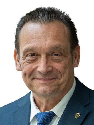 Bernhard Eisenhut