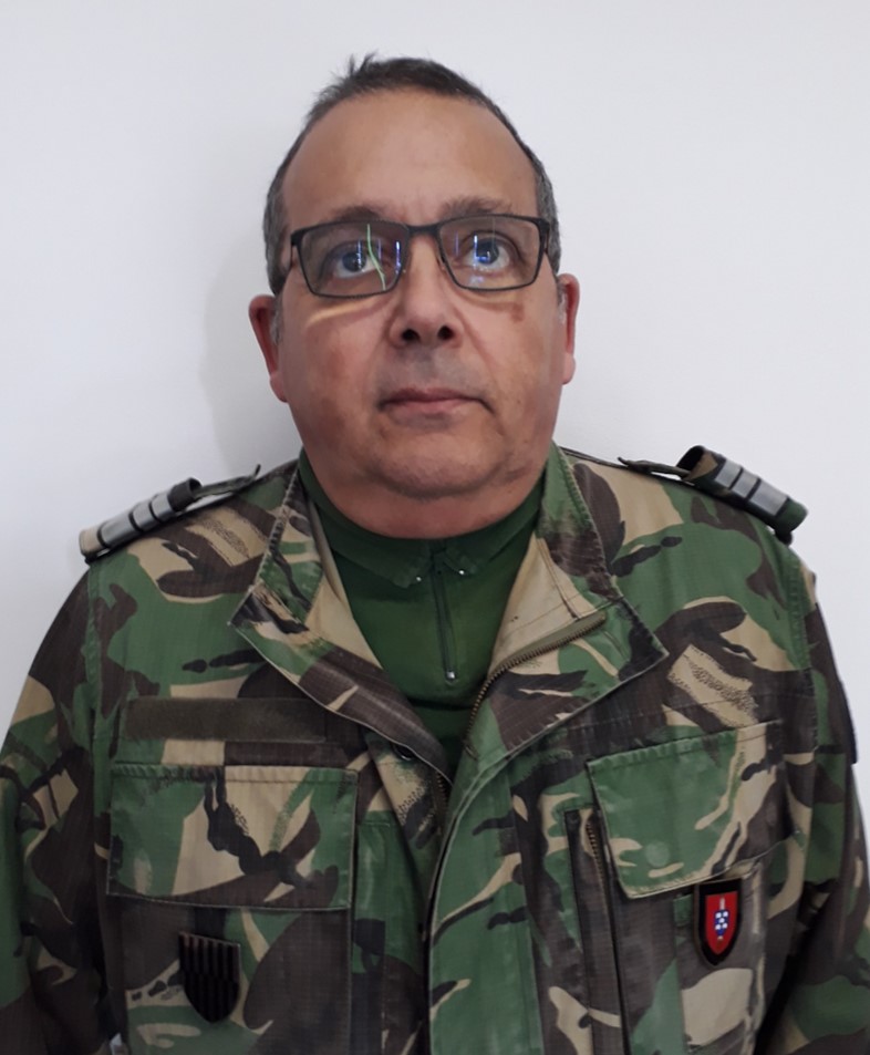Vítor Manuel Simões De Oliveira