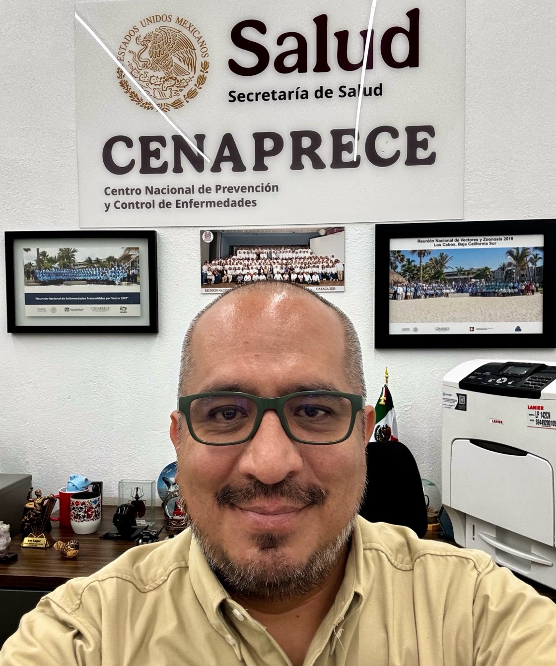 Dr Fabián Correa Morales