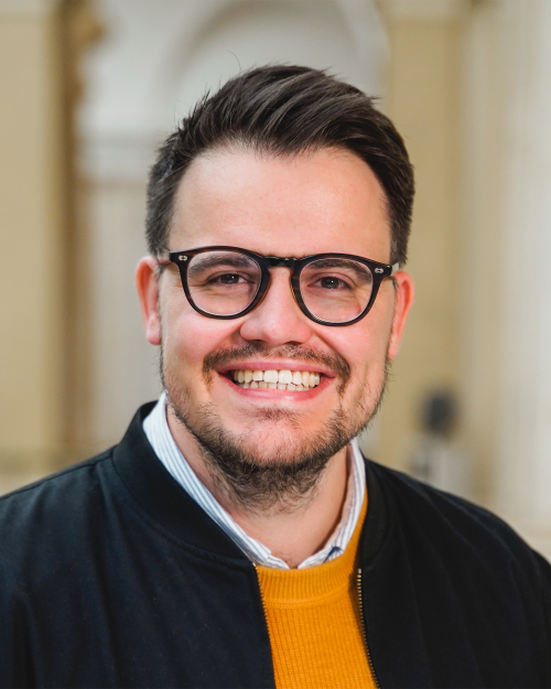 Roman-Francesco Rogat