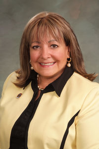 Beth Martinez Humenik