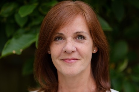 Joanna Roper Cmg
