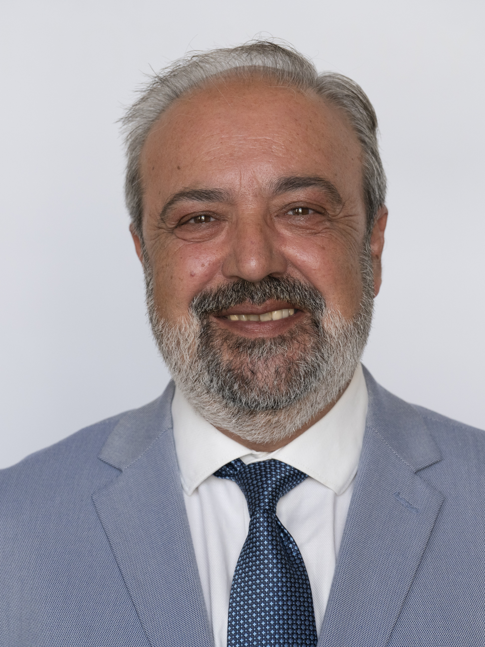 Luciano Ferrer Pons
