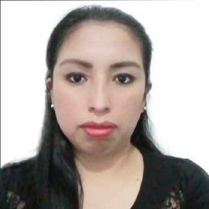 Danny Indira Flores Serrano