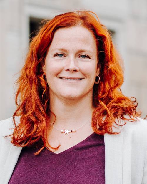 Bettina König