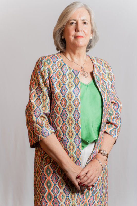 Maria Teresa De Medrano De Olives