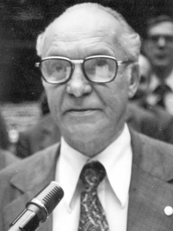 Lázaro José De Carvalho
