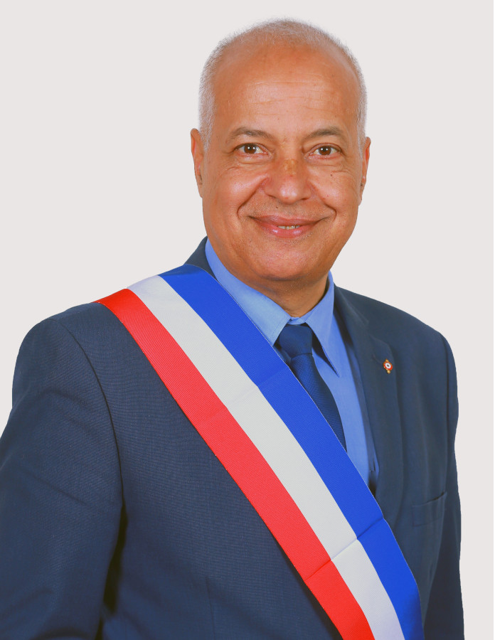 Salim Achiba