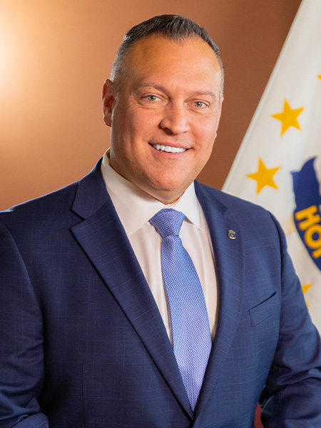 Thomas E. Noret