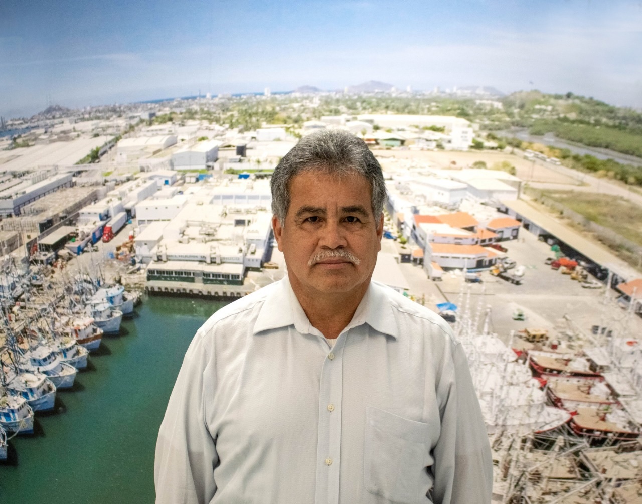 Luis Miguel Flores Campaña