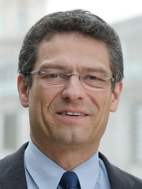 Wolfgang Wiehle