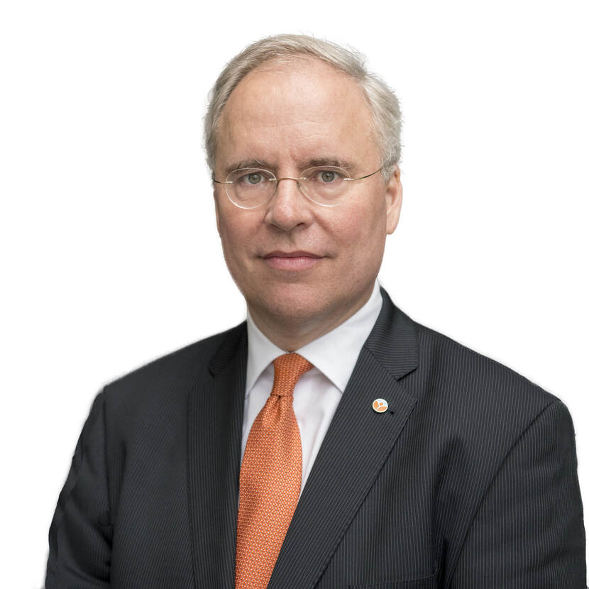 Drs. Karel J.g. Van Oosterom