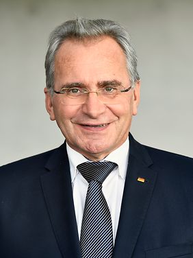 Paul Lehrieder